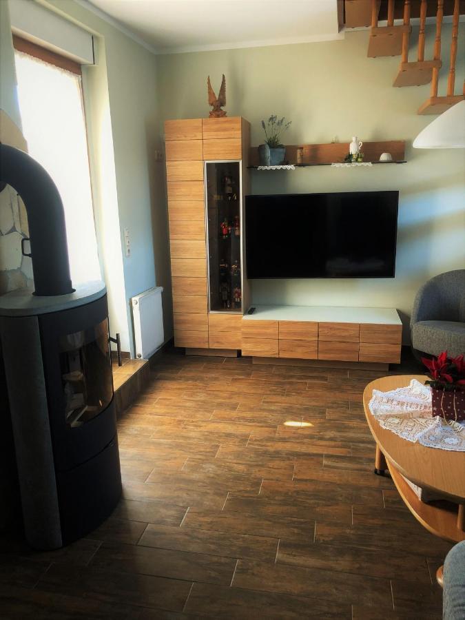 Ferienhaus Erzgebirge "An Der Trebe" Mit Kamin Und Sauna Neuhausen  Exterior photo